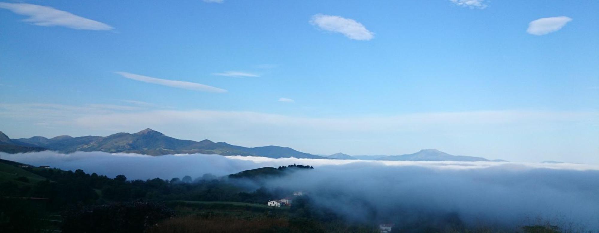 Отель Domaine Xixtaberri Камбо-ле-Бен Экстерьер фото