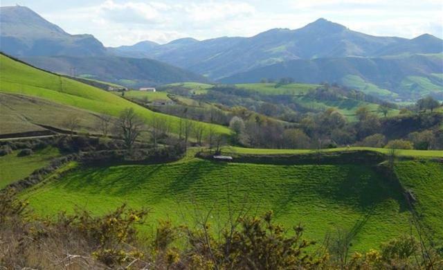 Отель Domaine Xixtaberri Камбо-ле-Бен Экстерьер фото